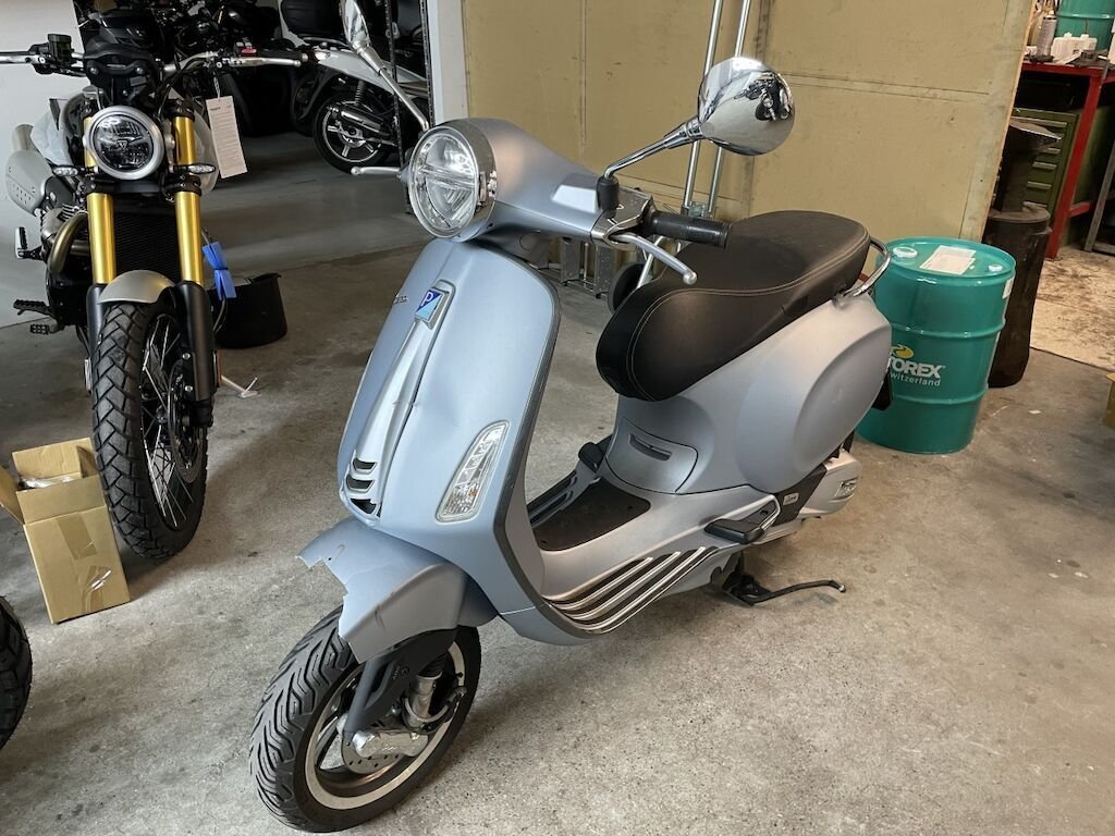 895 Piaggio (Vespa) 063 Vespa Primavera 125 i-Get (2016->) 001 Vespa Primavera 125 i-Get