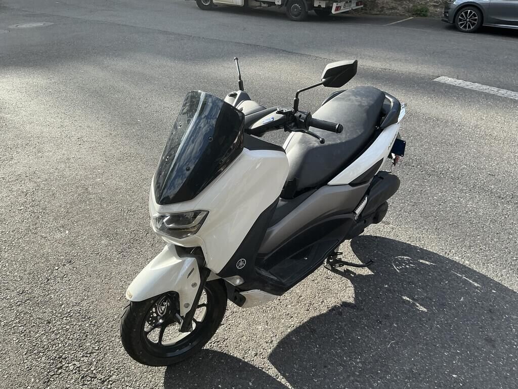 950 Yamaha N-Max 125