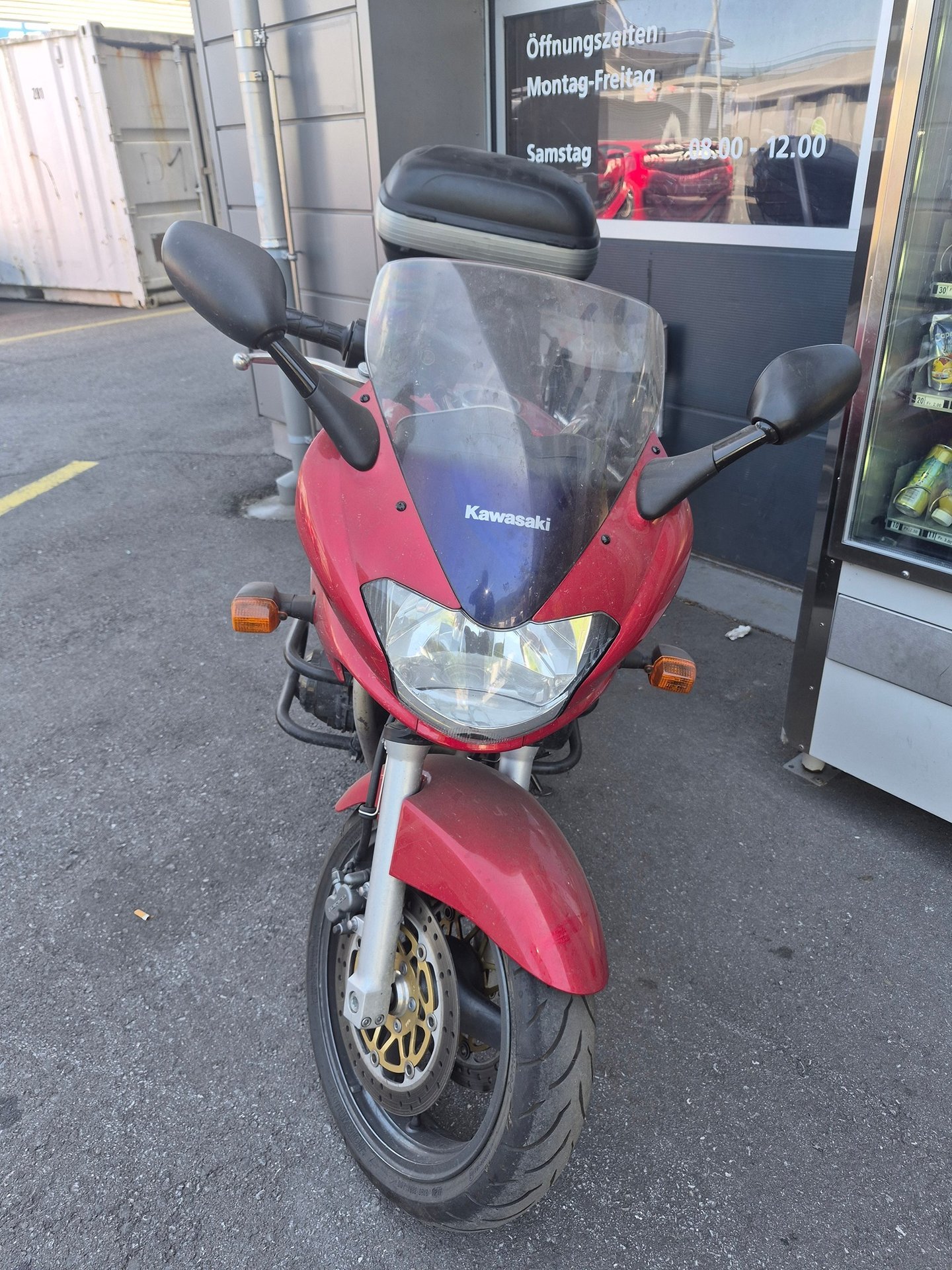 AB KAWASAKI Zr7