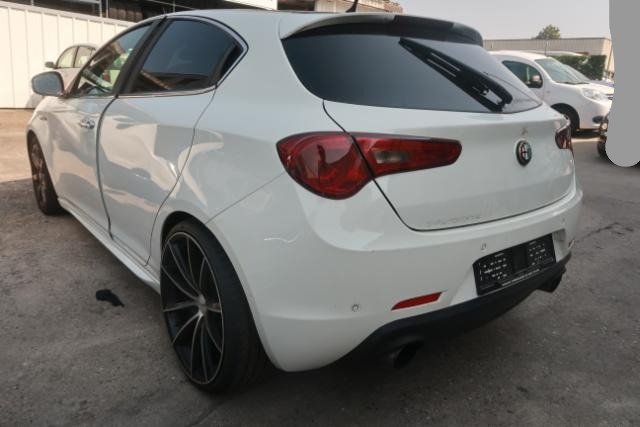Alfa Romeo Giulietta 1750 TBi Quadrifoglio Verde