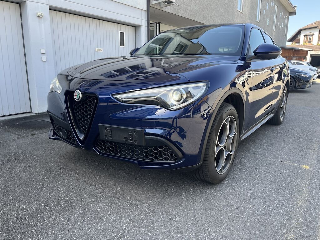 Alfa Romeo Stelvio 2.0 Q4