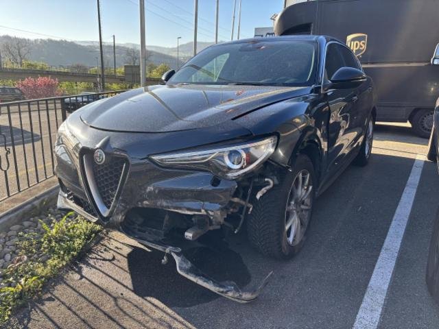 Alfa Romeo Stelvio (630)(2017->) Super Q4