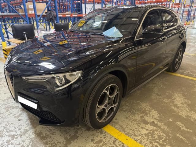 Alfa Romeo Stelvio Lusso Q4