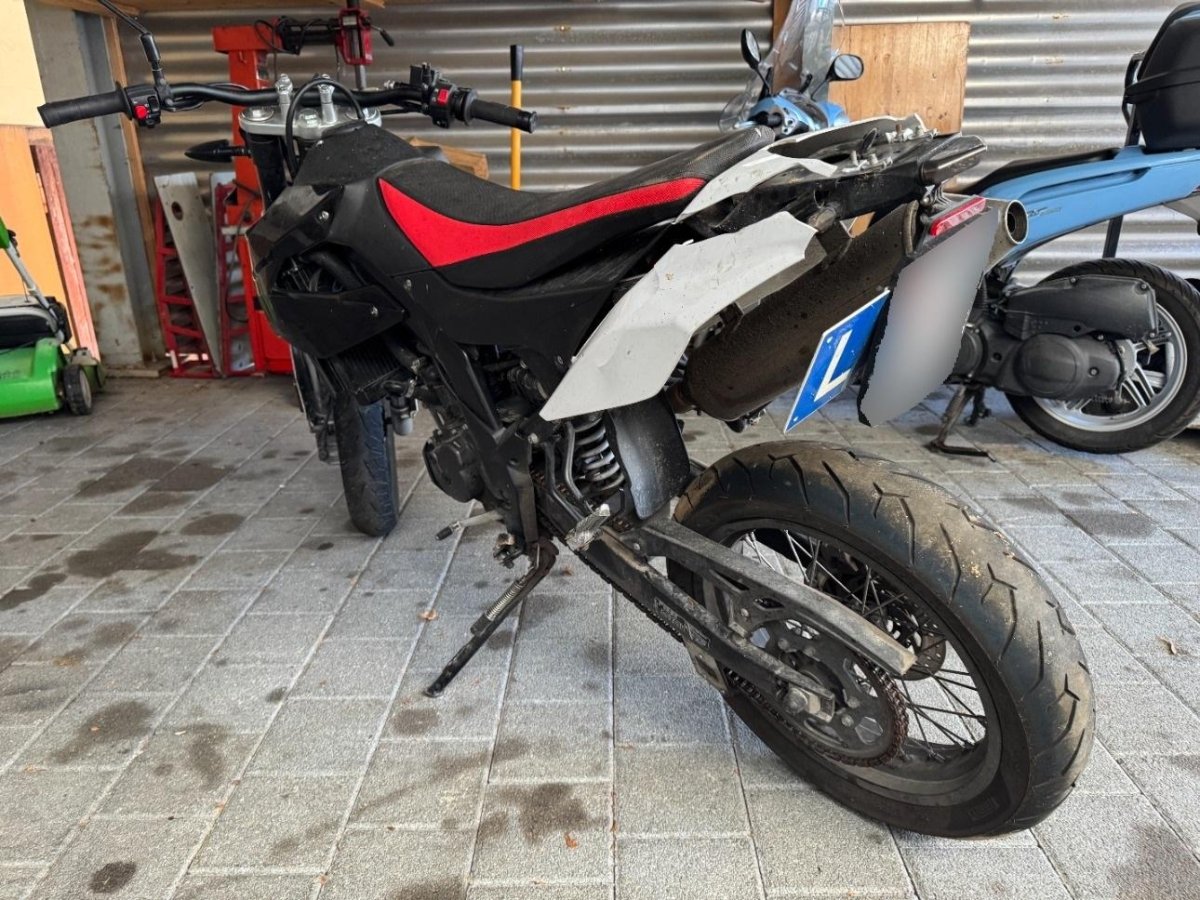Aprilia SX 125, 15 HP