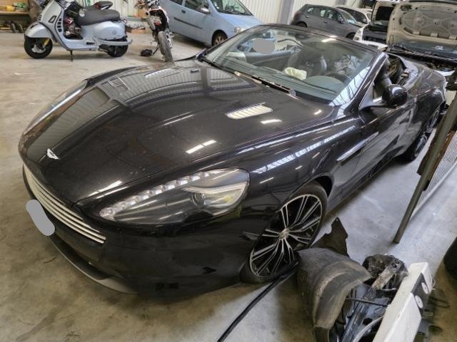 Aston Martin DB9 Volante 5.9