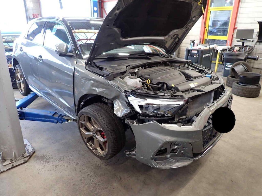 AUDI A1 40 TFSI S LINE
