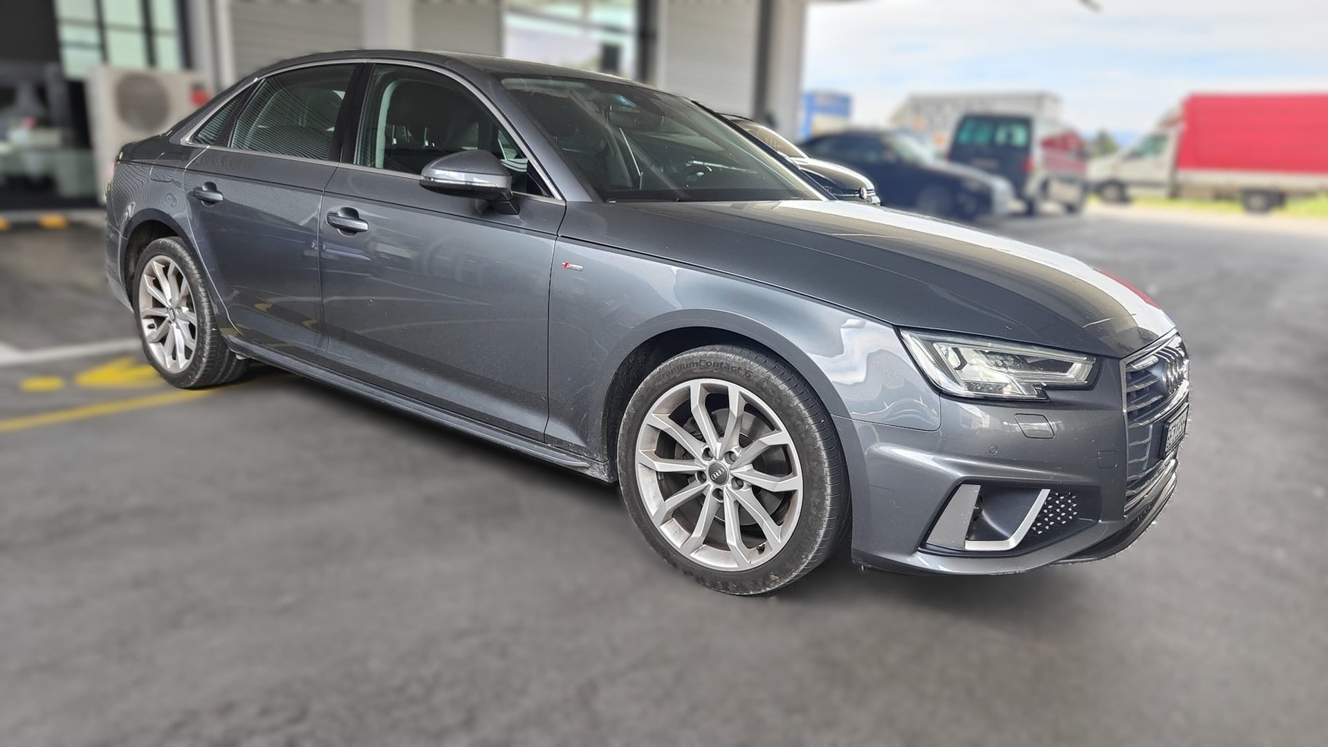 AUDI A4