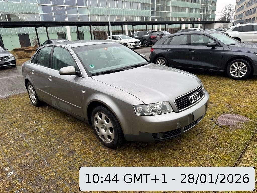 AUDI A4 3.0 V6, 220 HP