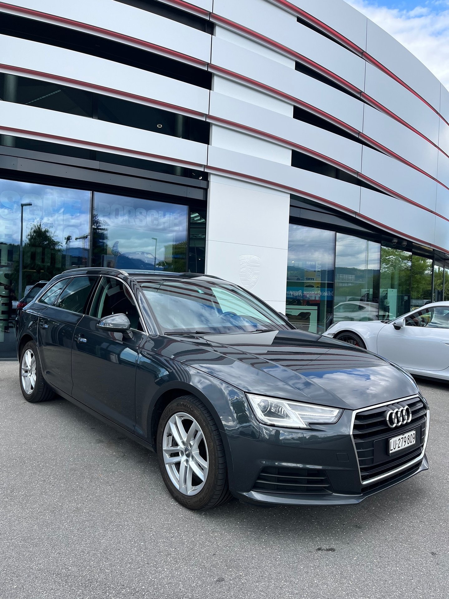 AUDI A4 Av. 2.0TDI