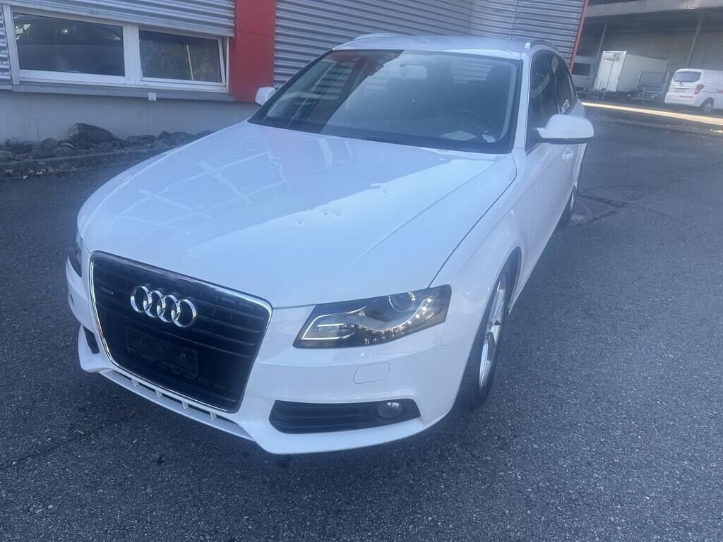 AUDI A4 Avant 3.0 TDI quattro tiptronic 239 PS