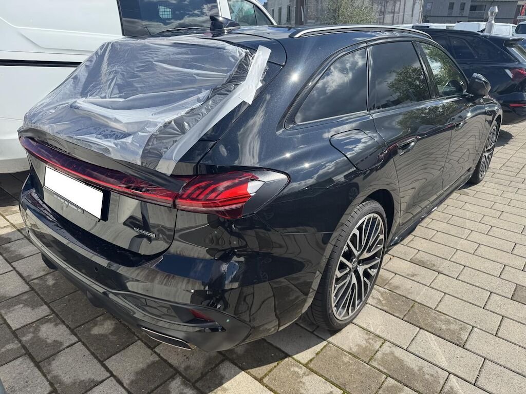 Audi A5 Avant 2.0 e-hybrid 220 quattro S-Tronic