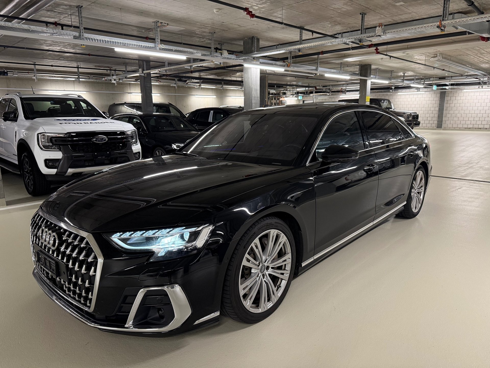 AUDI A8