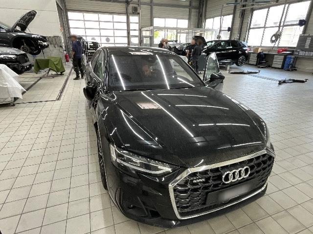 AUDI A8 60 TFSI e quattro tiptronic, 340 HP