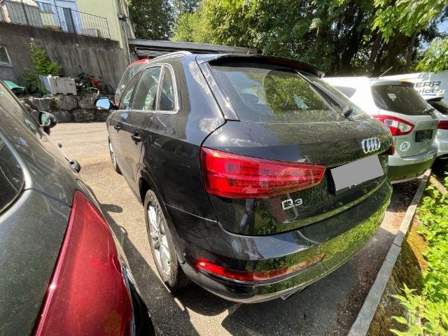 Audi Q3 2.0 TFSI Sport quattro S-Tr.