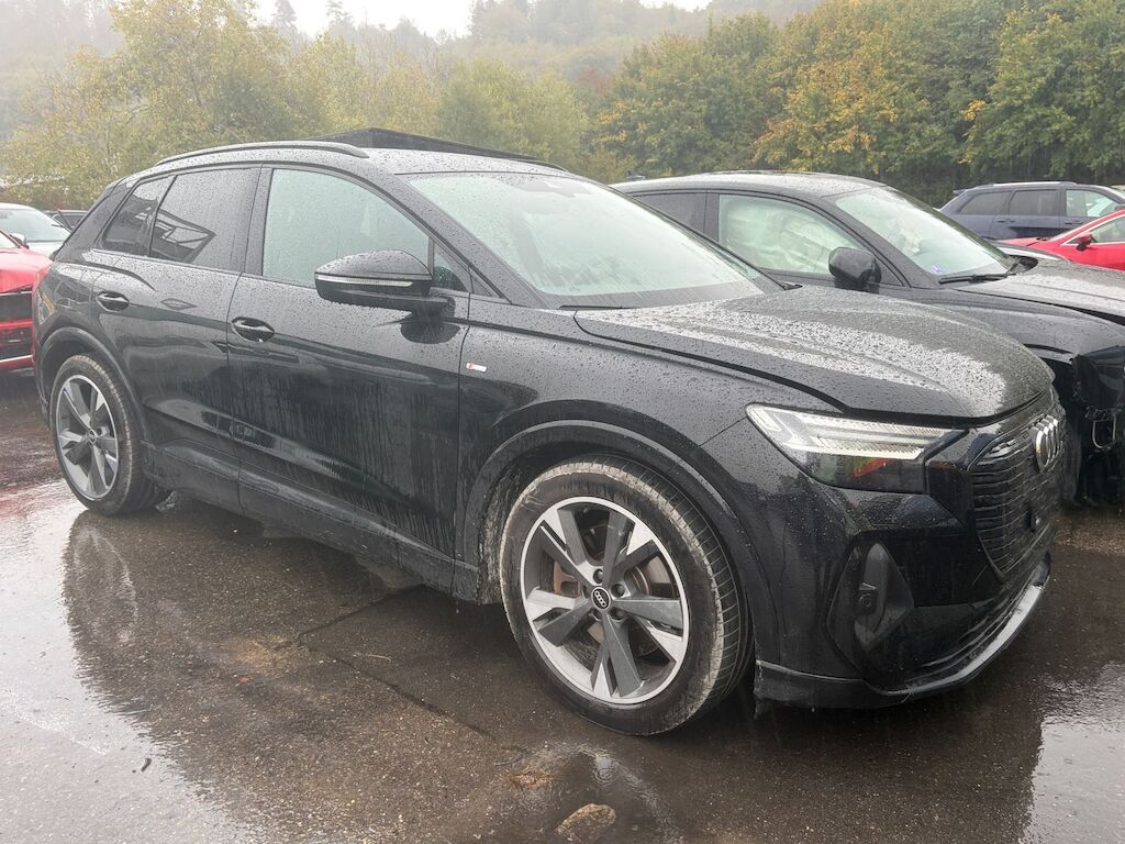 Audi Q4 e-tron 50 quattro
