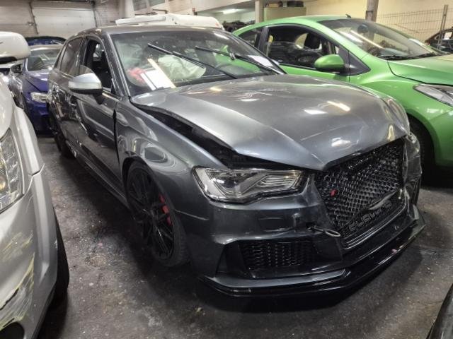 Audi RS 3 Sportback (8VA)(03.2015->) 2.5 TFSI quattro