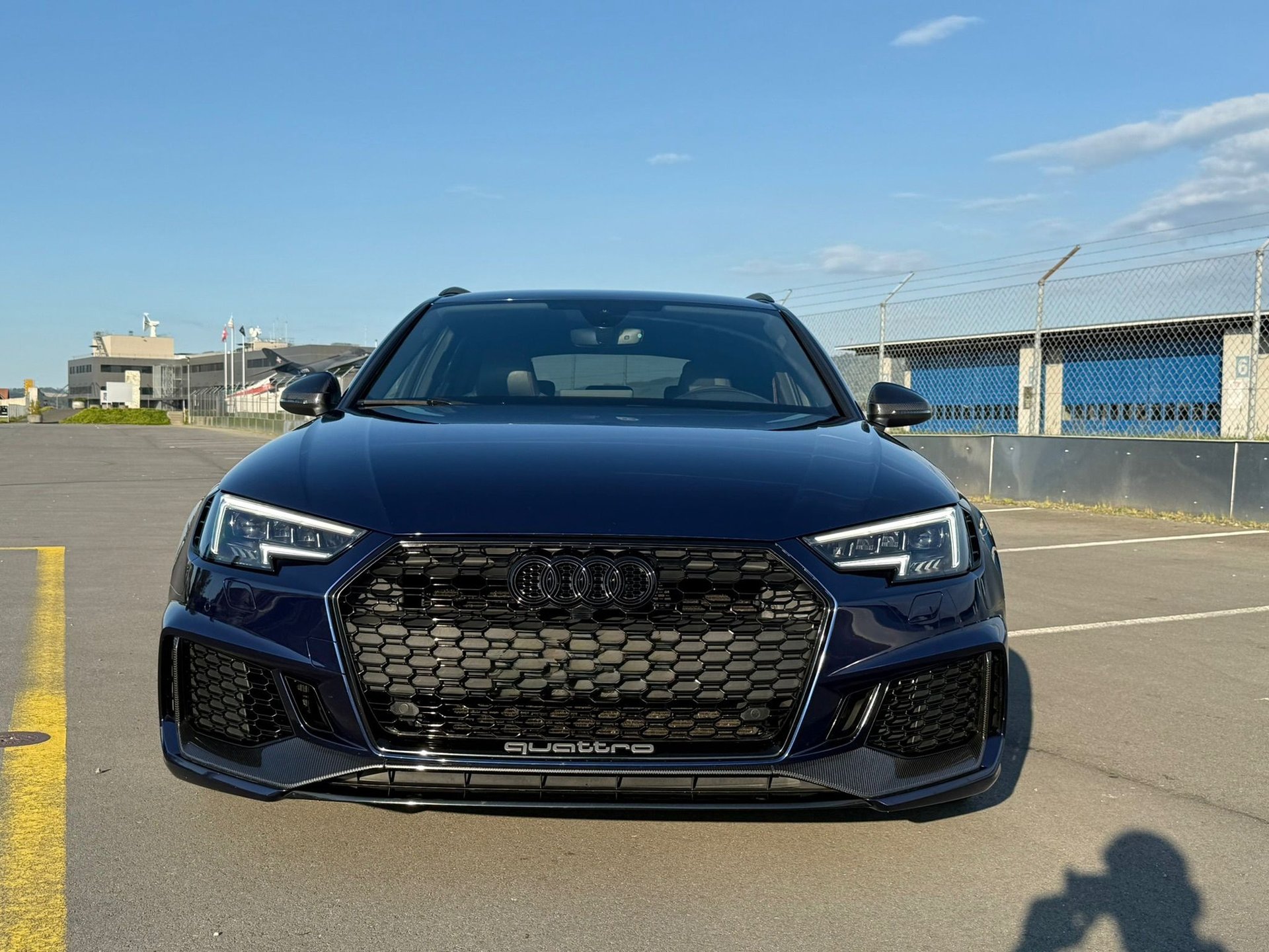 AUDI RS 4 Avant