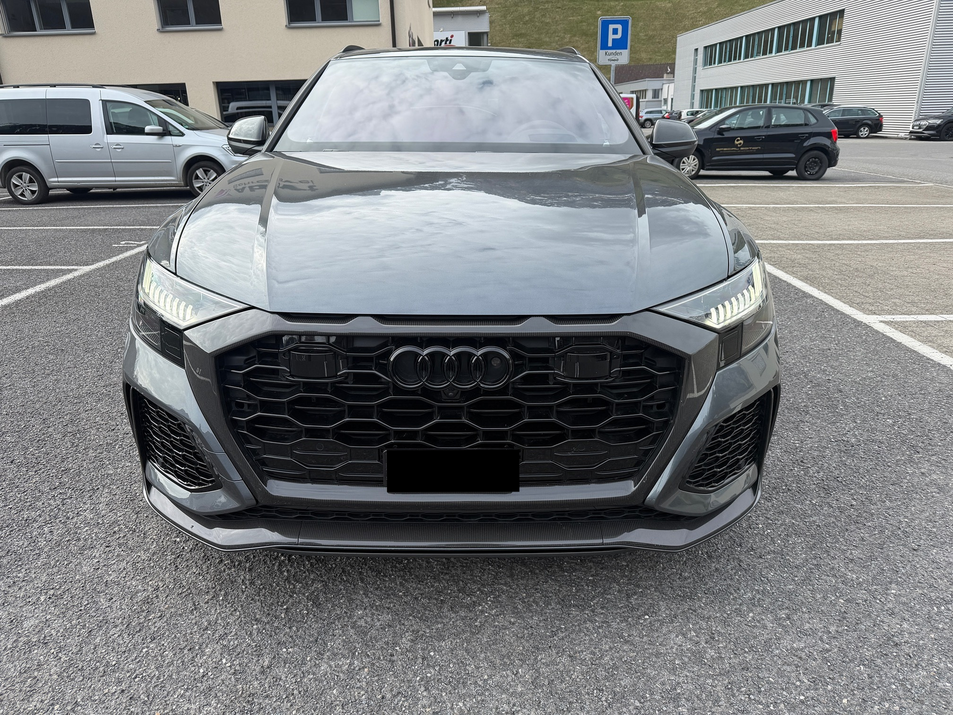 AUDI RS Q8