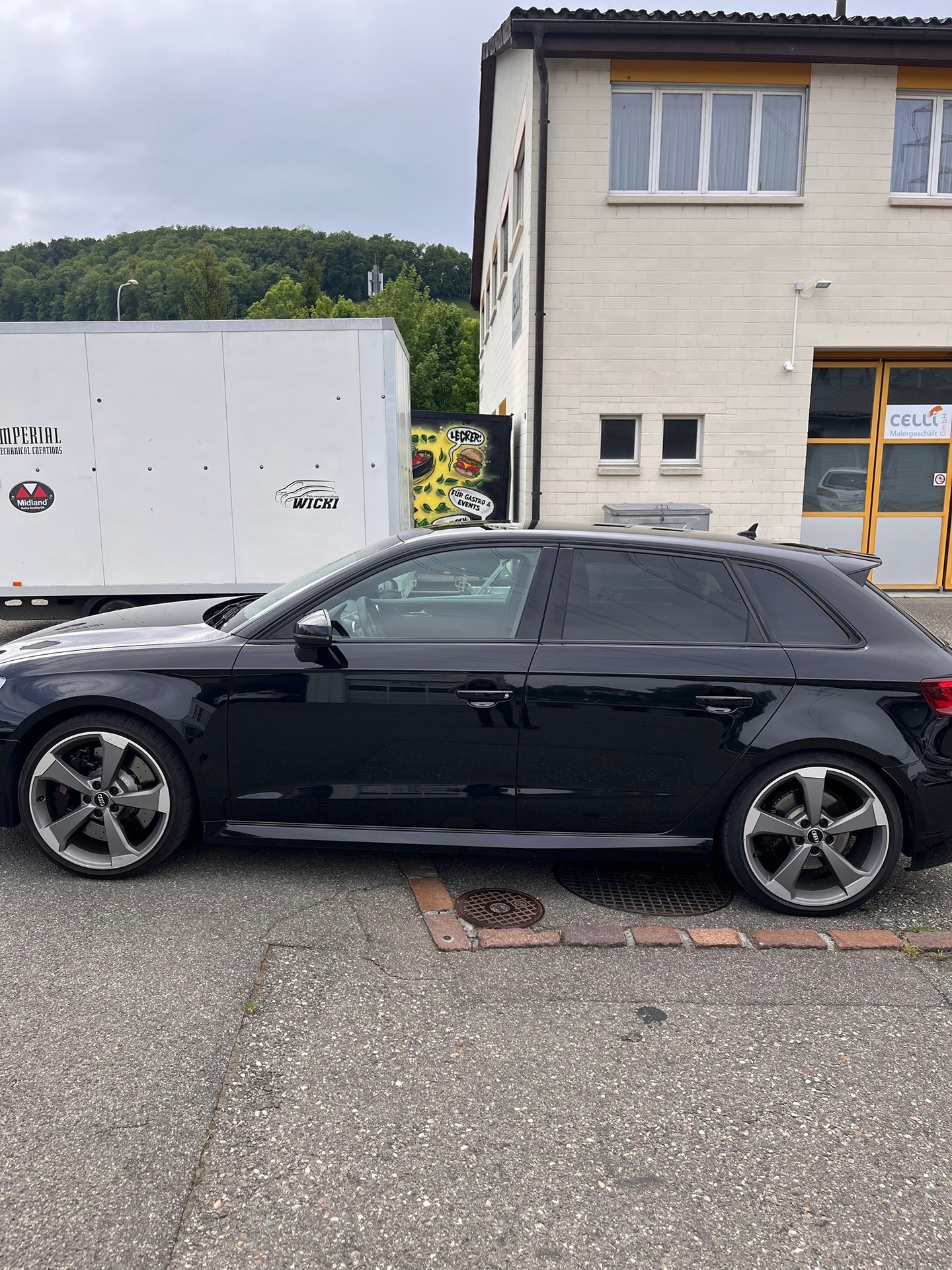 AUDI RS3 SB quattro