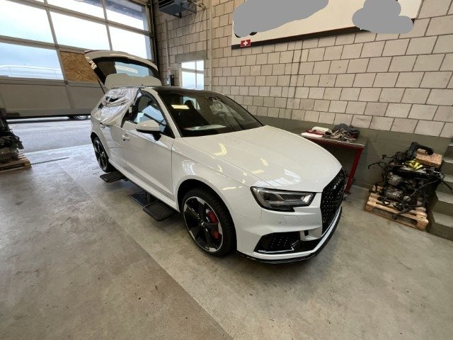 Audi RS3 Sportback 2.5 T FSI quattro S-Tronic