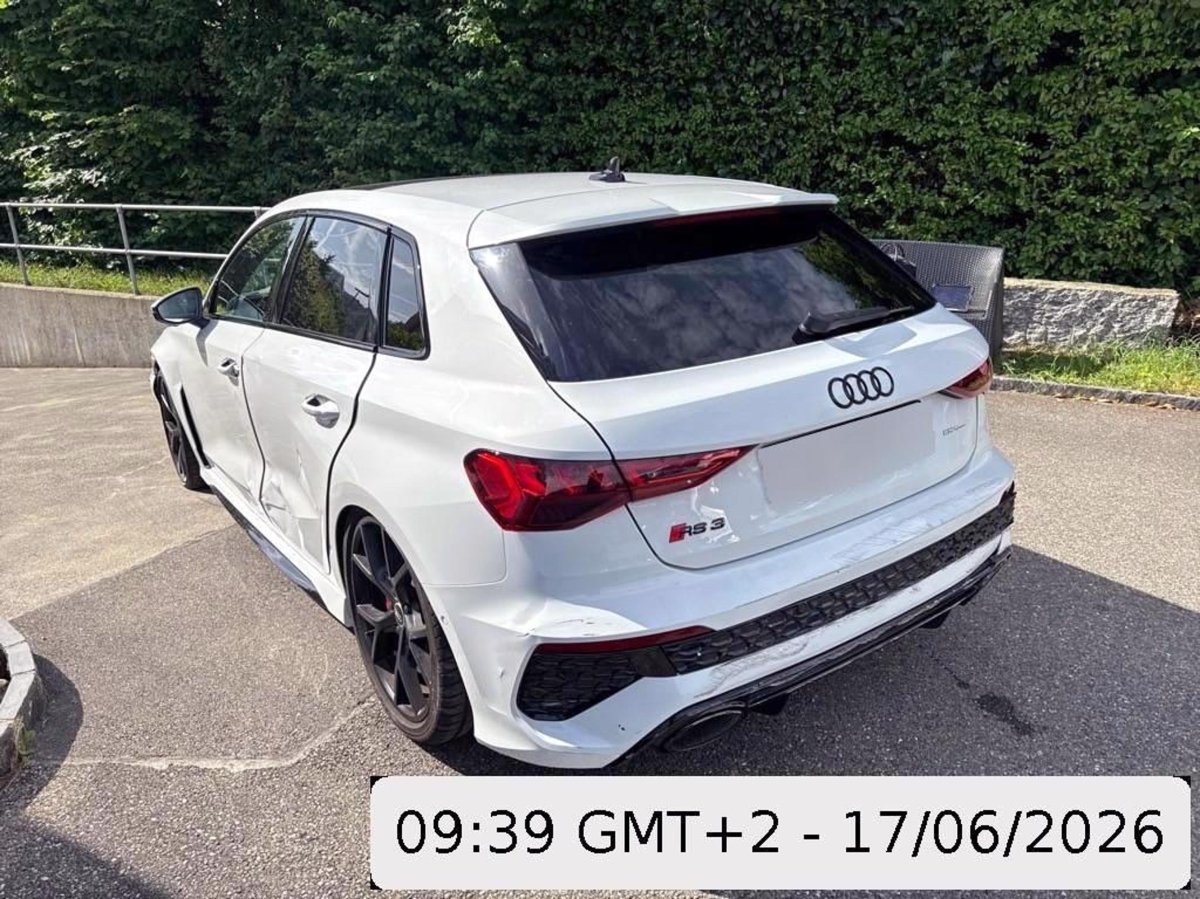 Audi RS3 Sportback 2.5 TFSI quattro S-Tronic, 400 HP