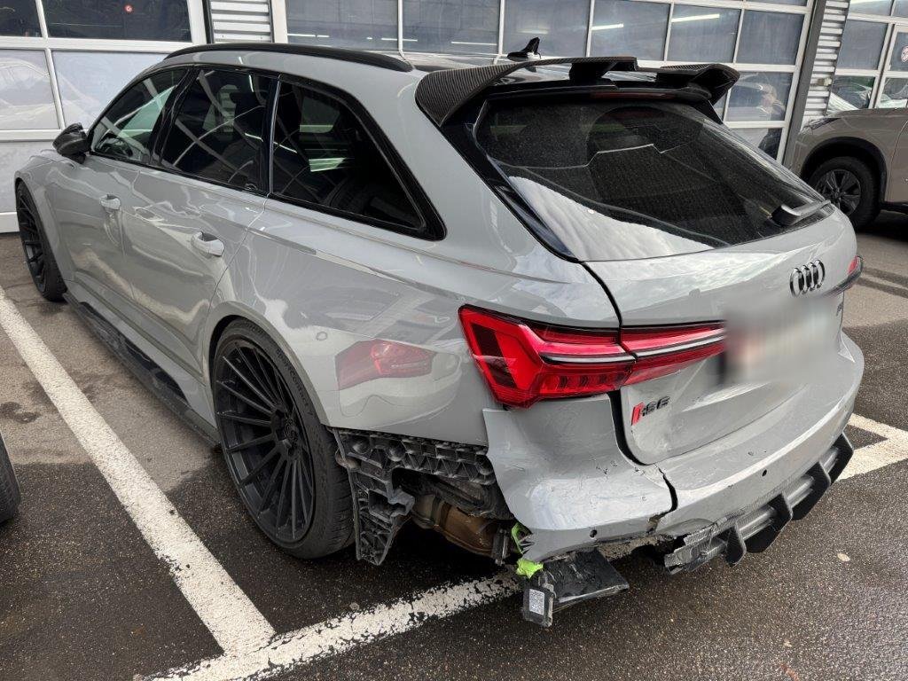 Audi RS6 Avant 4.0 V8 TFSI quattro T-Tronic 4.0, 700 HP