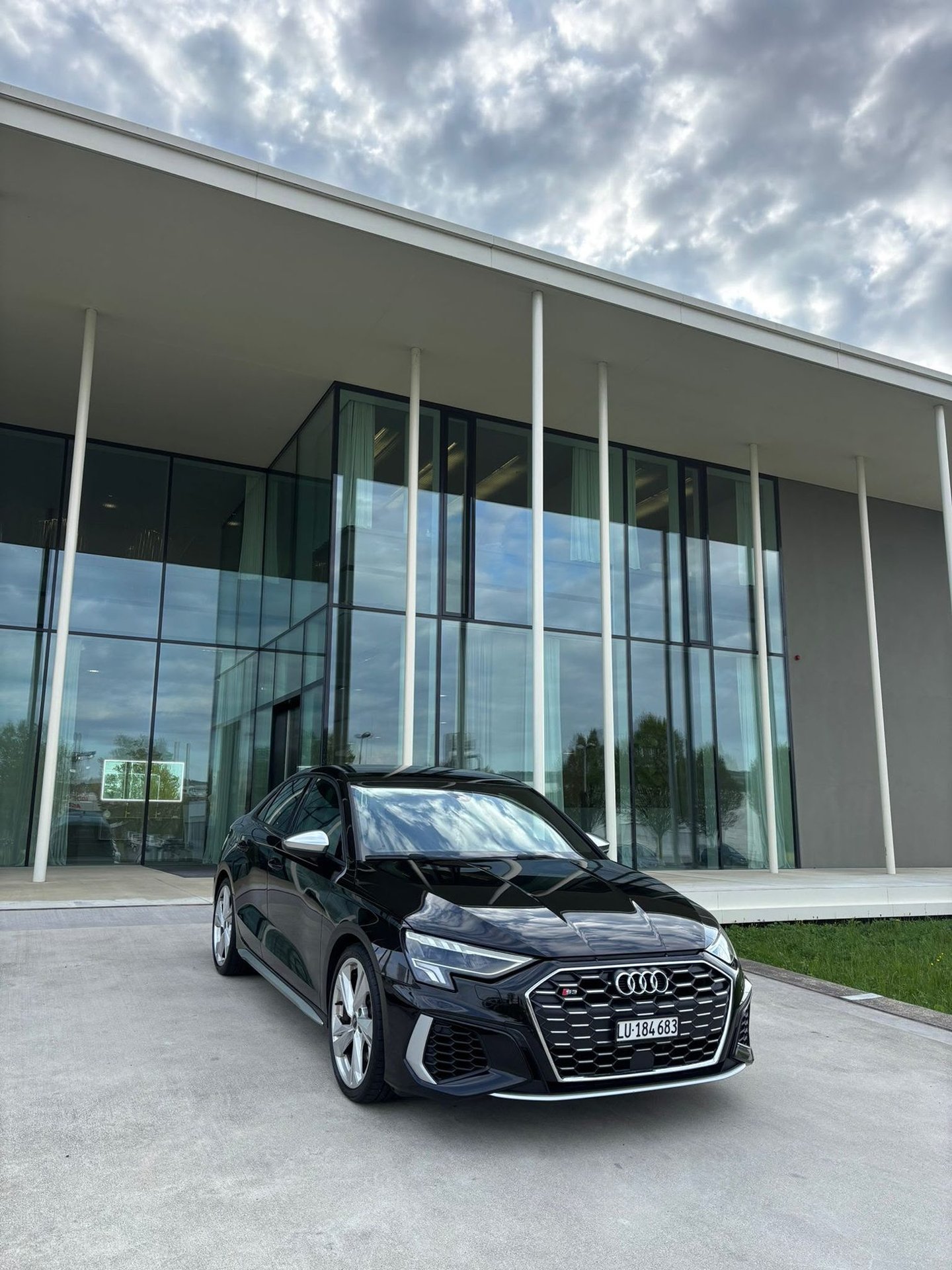 AUDI S3 Limousine