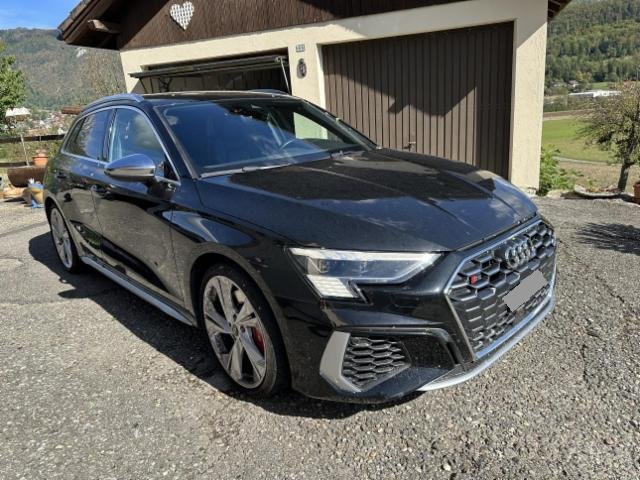 Audi S3 Sportback 2.0 TFSI quattro S-Tronic