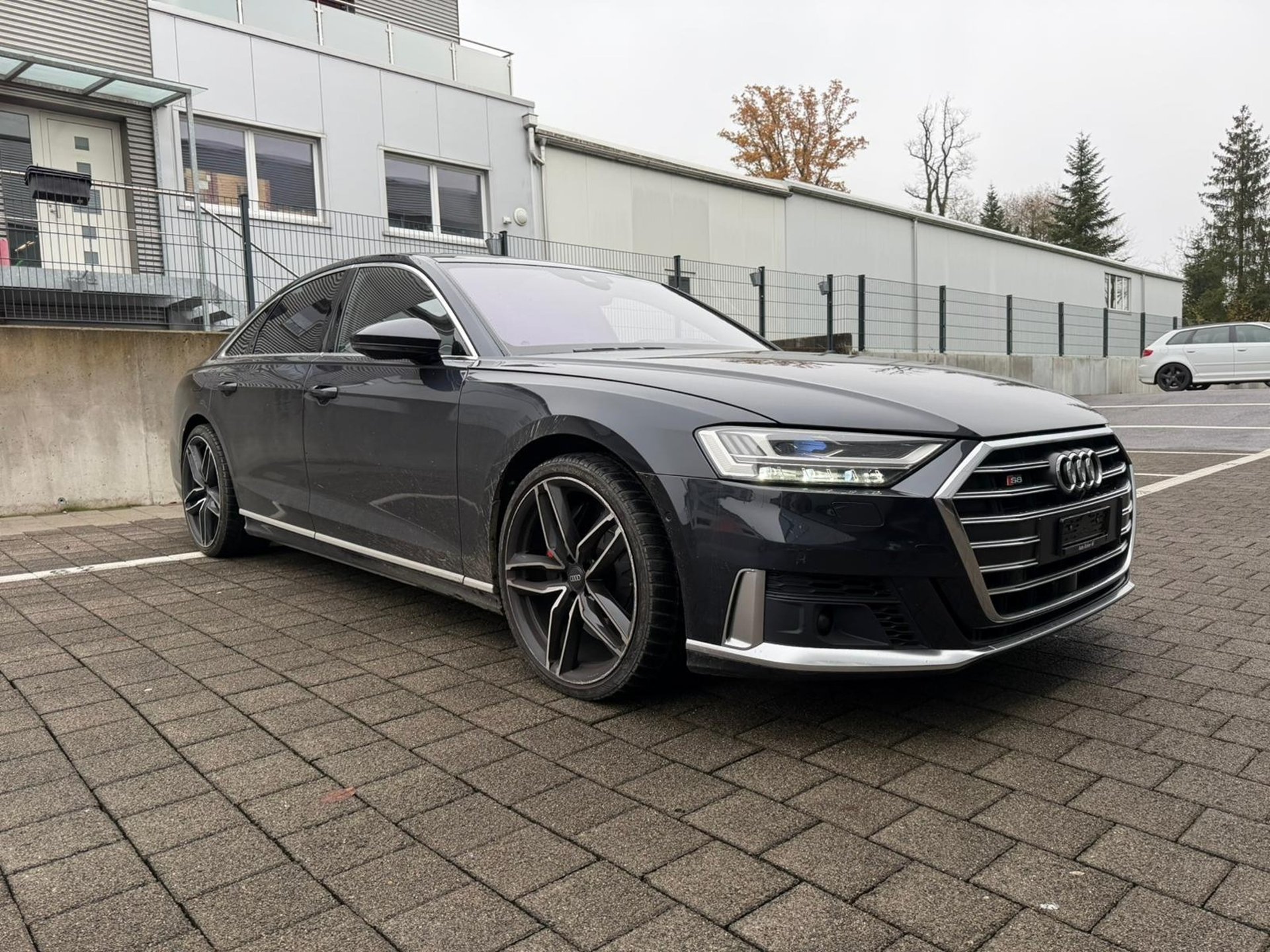 AUDI S8