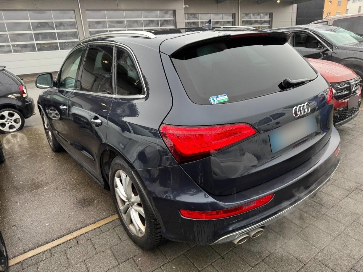 AUDI SQ5 3.0 BiTDI quattro, 313 HP