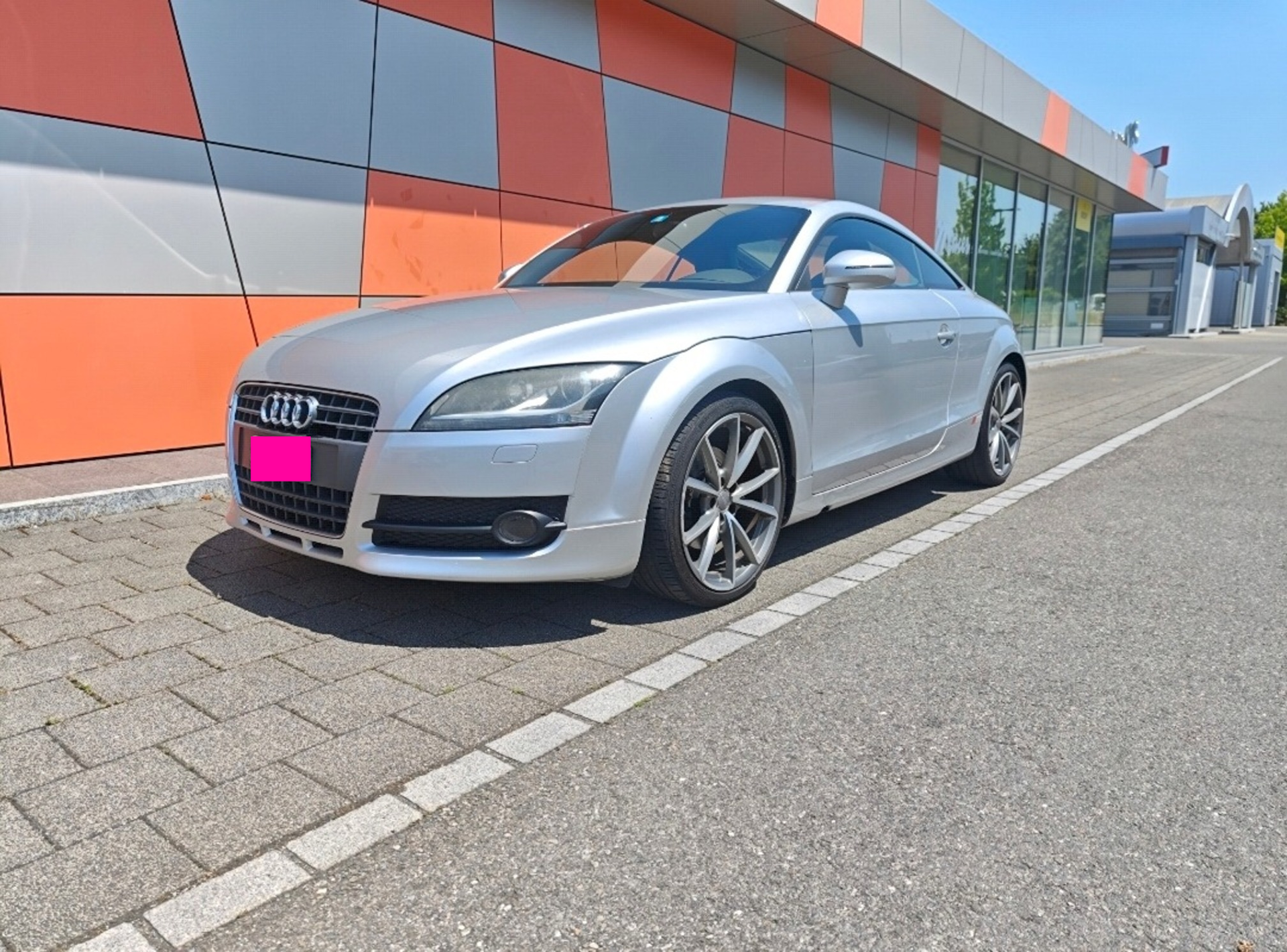 AUDI TT 2.0T Coupé