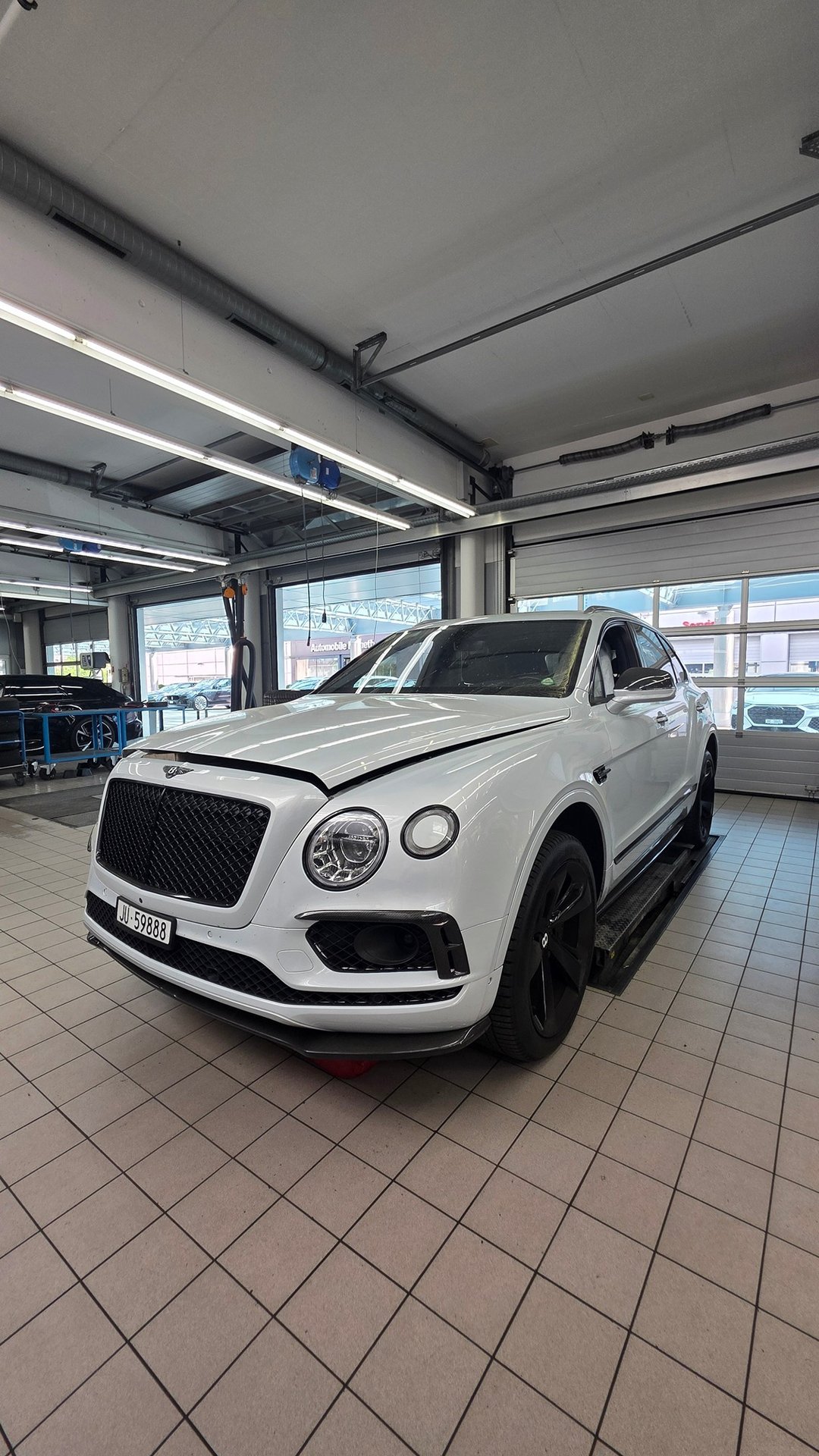 BENTLEY Bentayga 6.0L W12