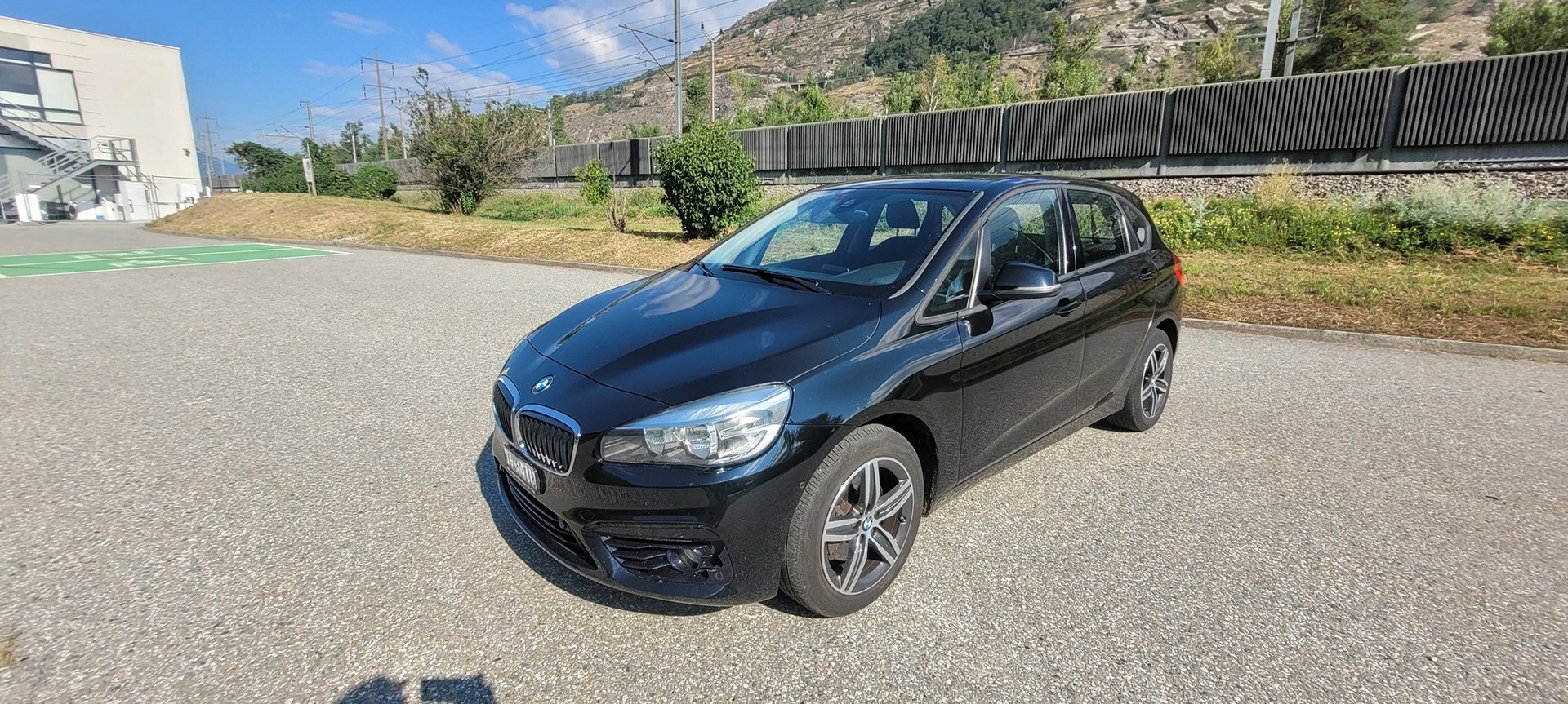 BMW 220i