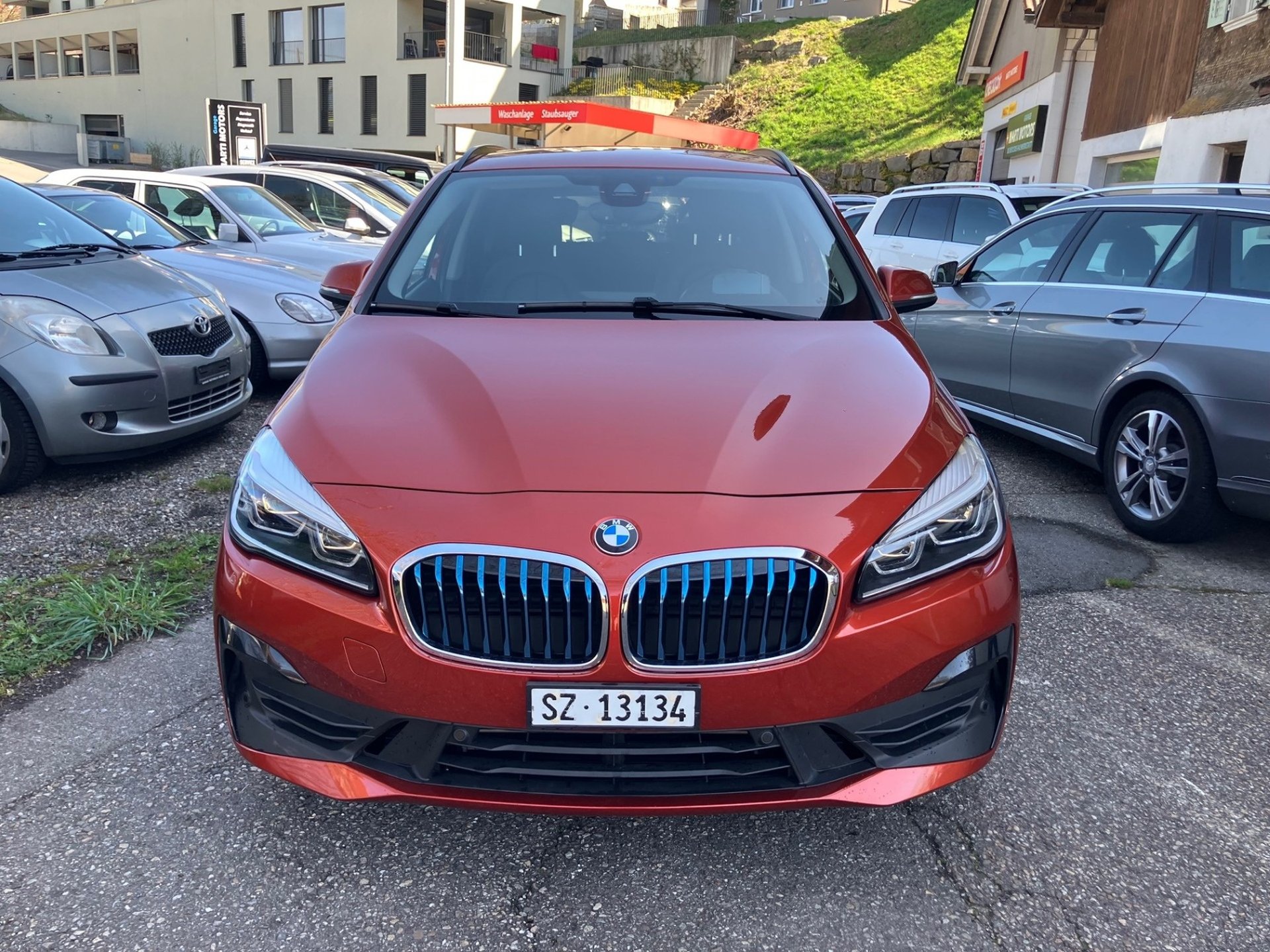 BMW 225xe AT