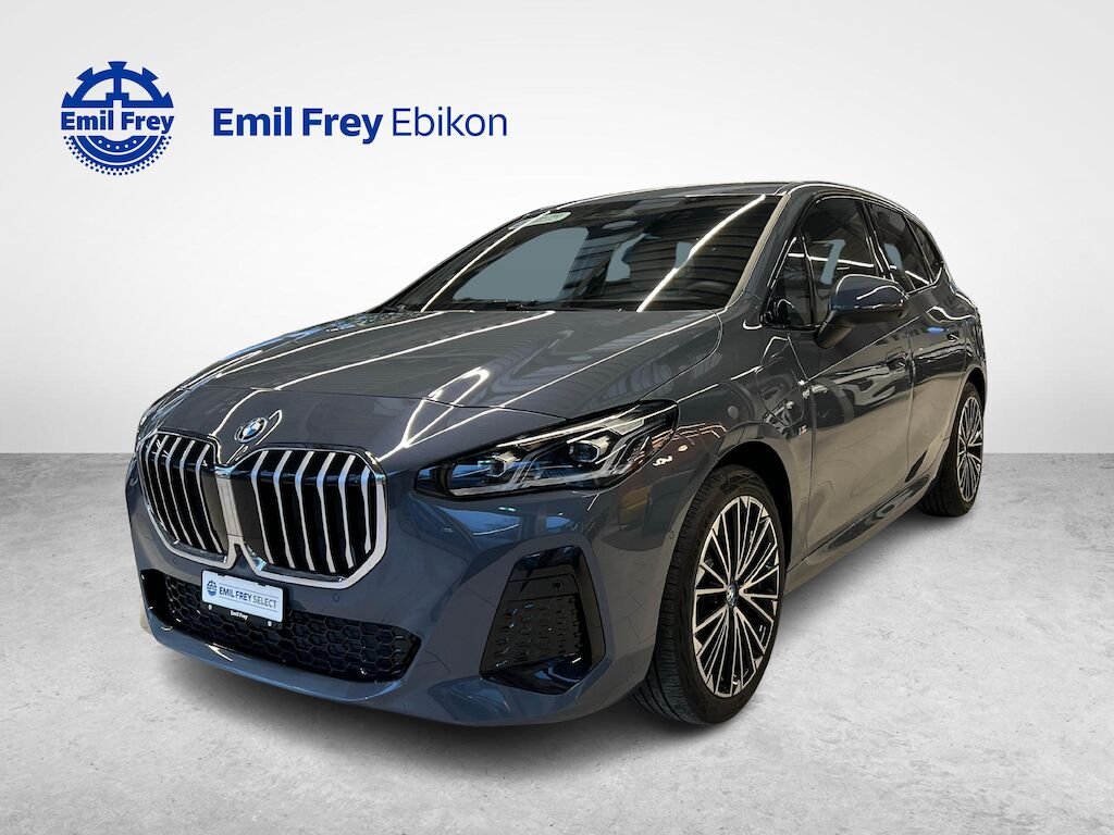 BMW 230e xDrive paddles Active Tourer
