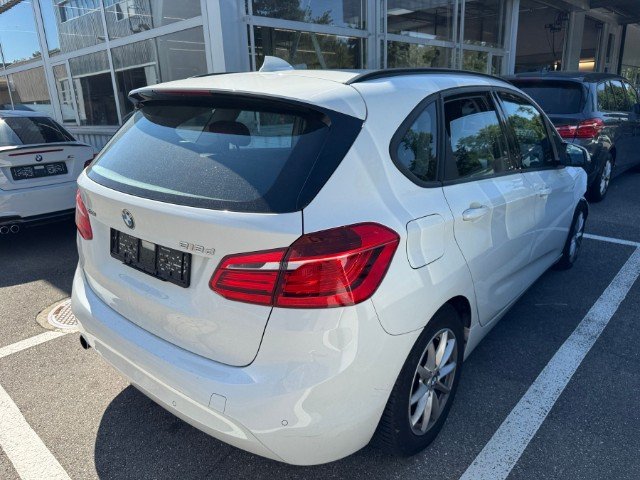BMW 2er Reihe F45 Active Tourer 218d xDrive