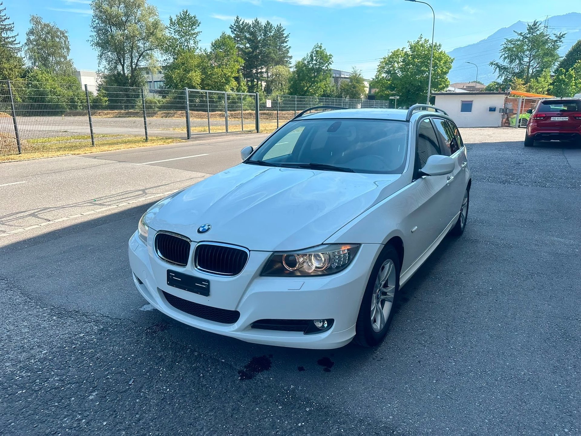 BMW 318i Touring
