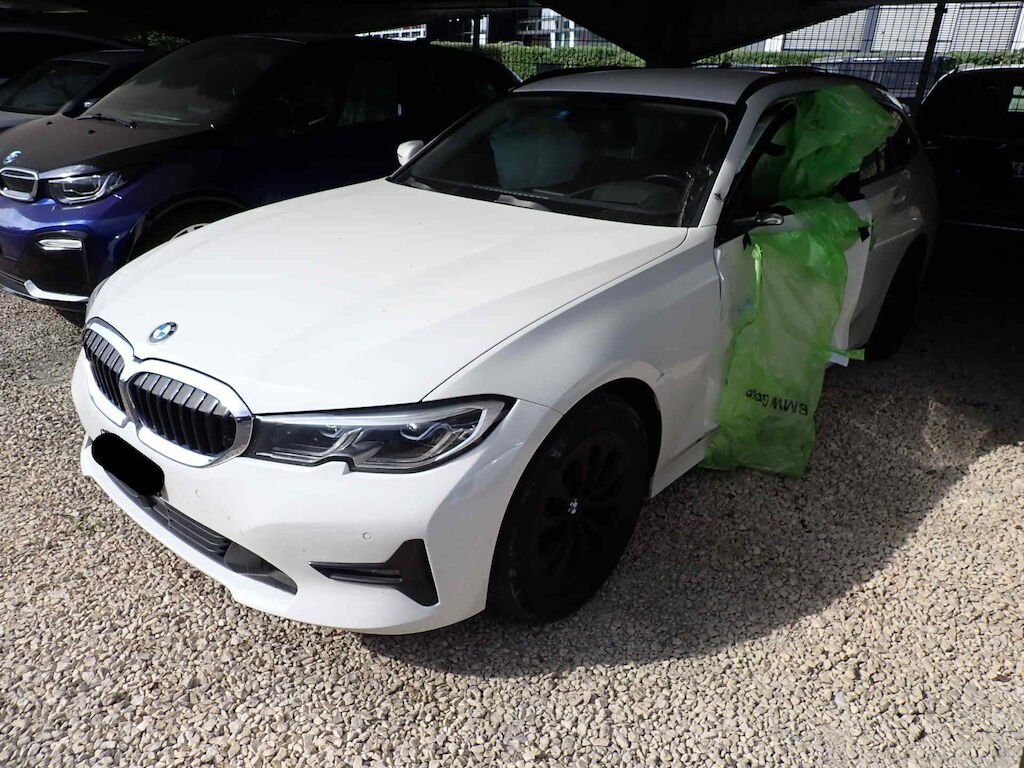 BMW 320D XDRIVE 48V TOURING