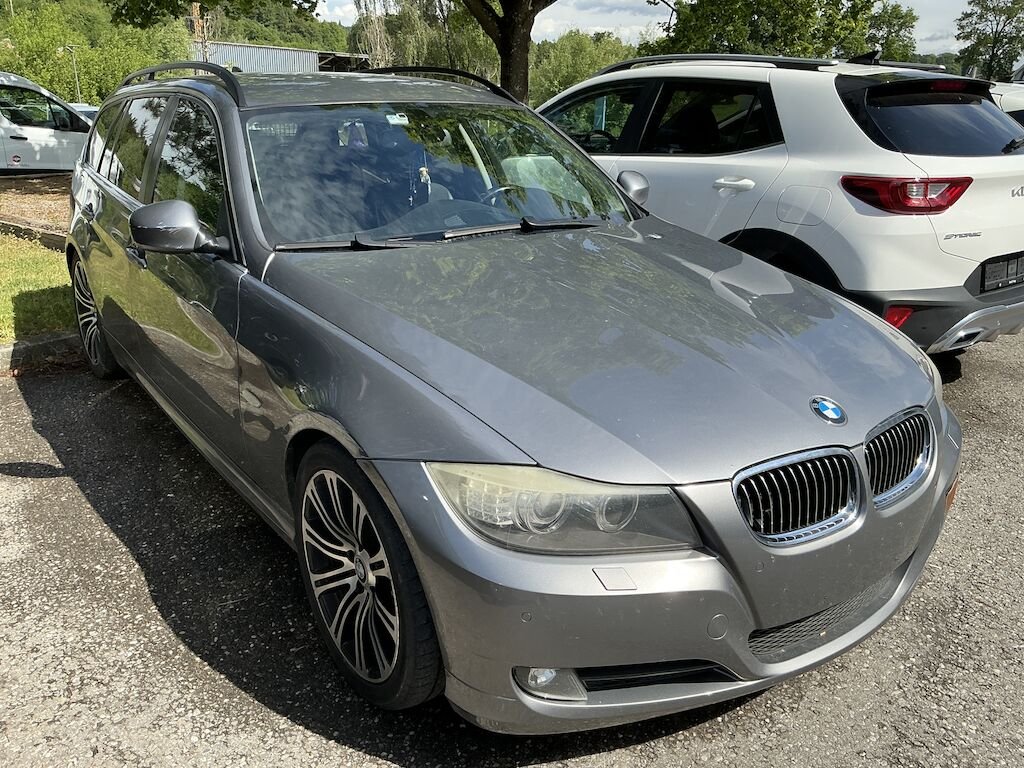 BMW 325d Touring