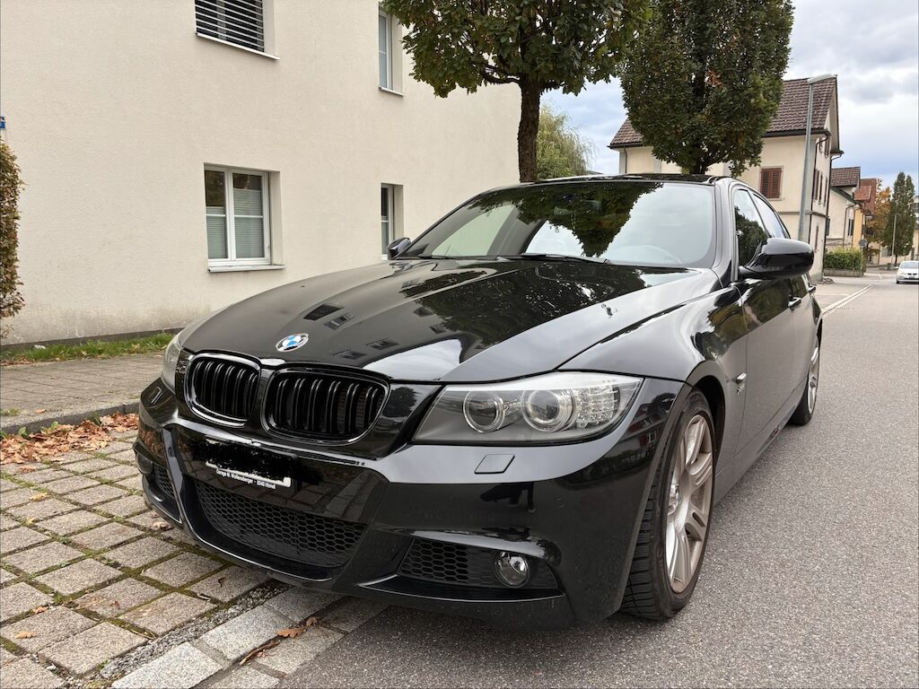 BMW 325XI