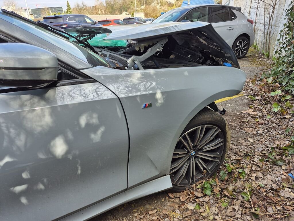 BMW 330e xDrive Touring M-Paket