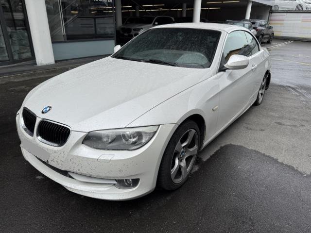 BMW 3er Reihe E93 Cabriolet 320i