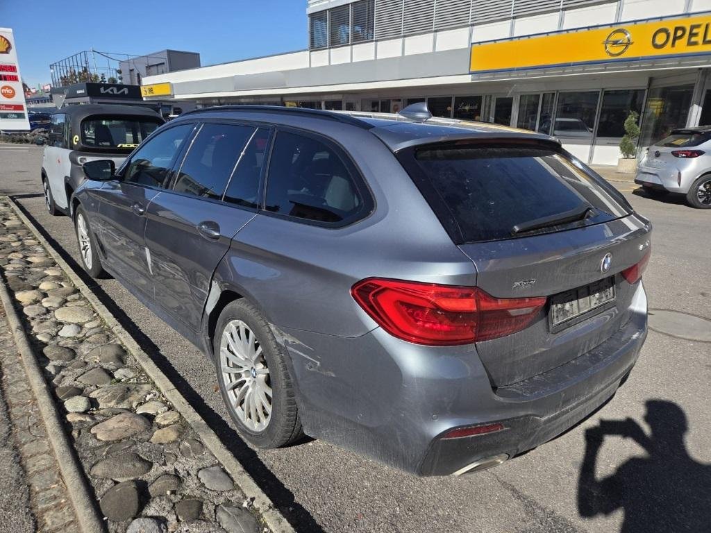 BMW 540i xDrive Touring, 340 HP