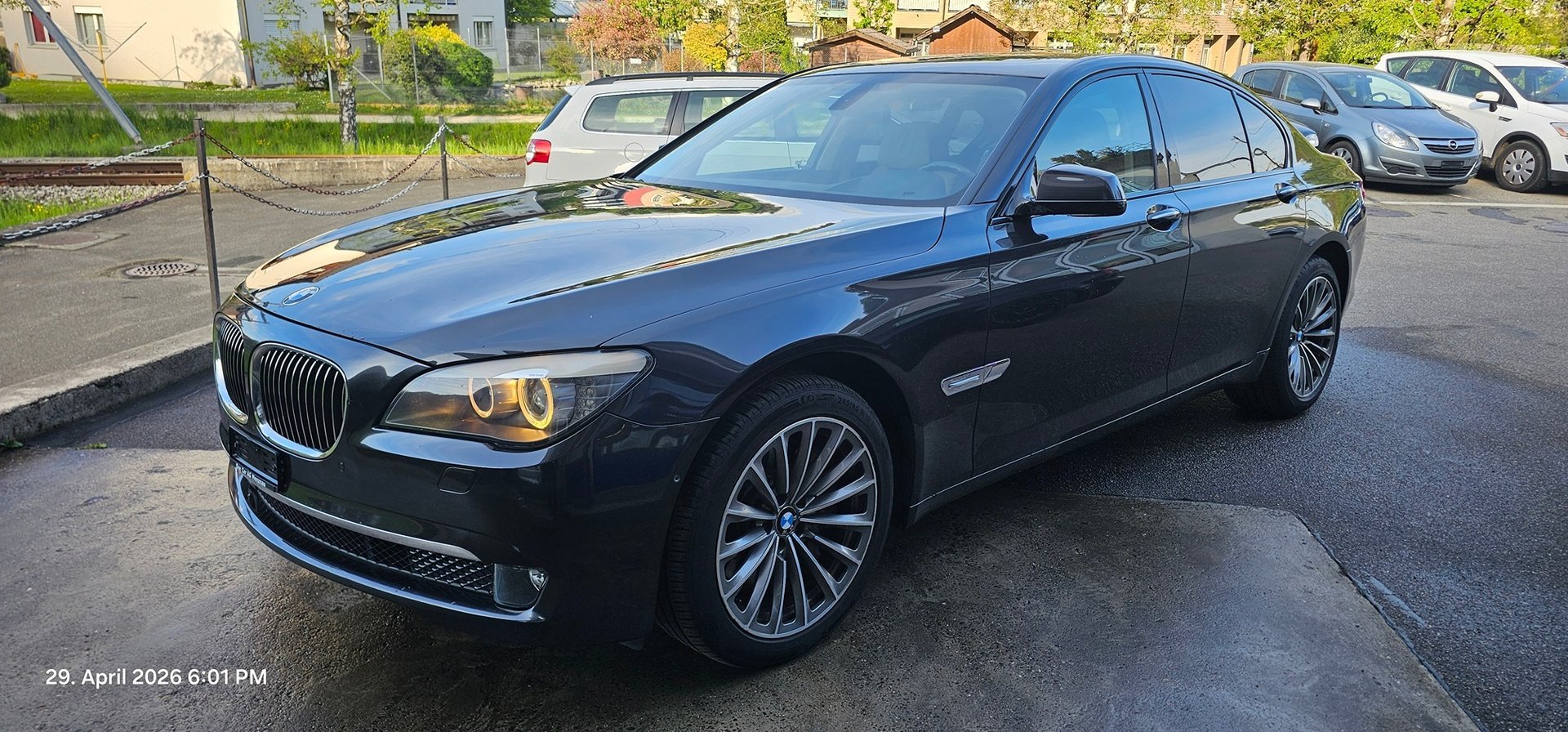 BMW 750i
