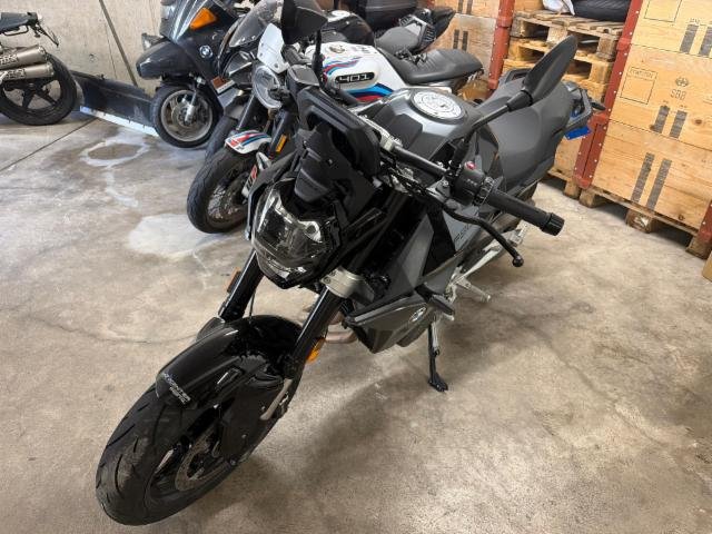 BMW F 900 R ABS
