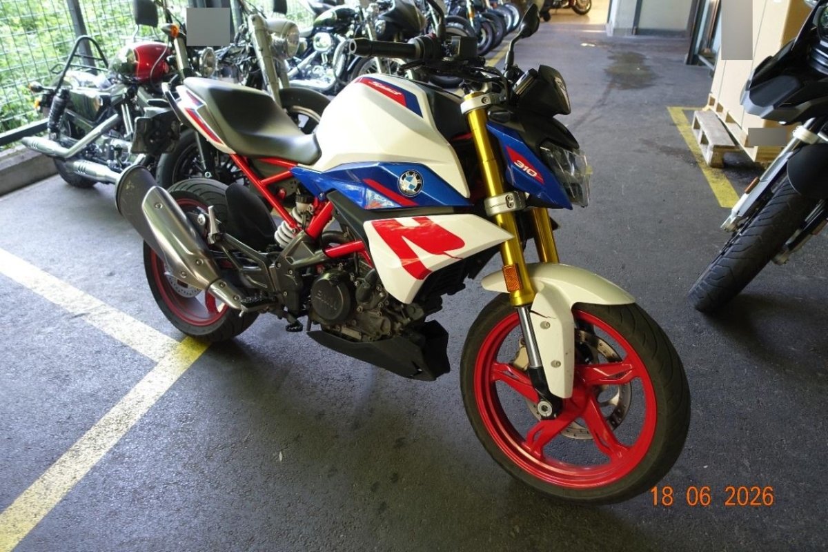 BMW G 310 R  0.3, 34 HP