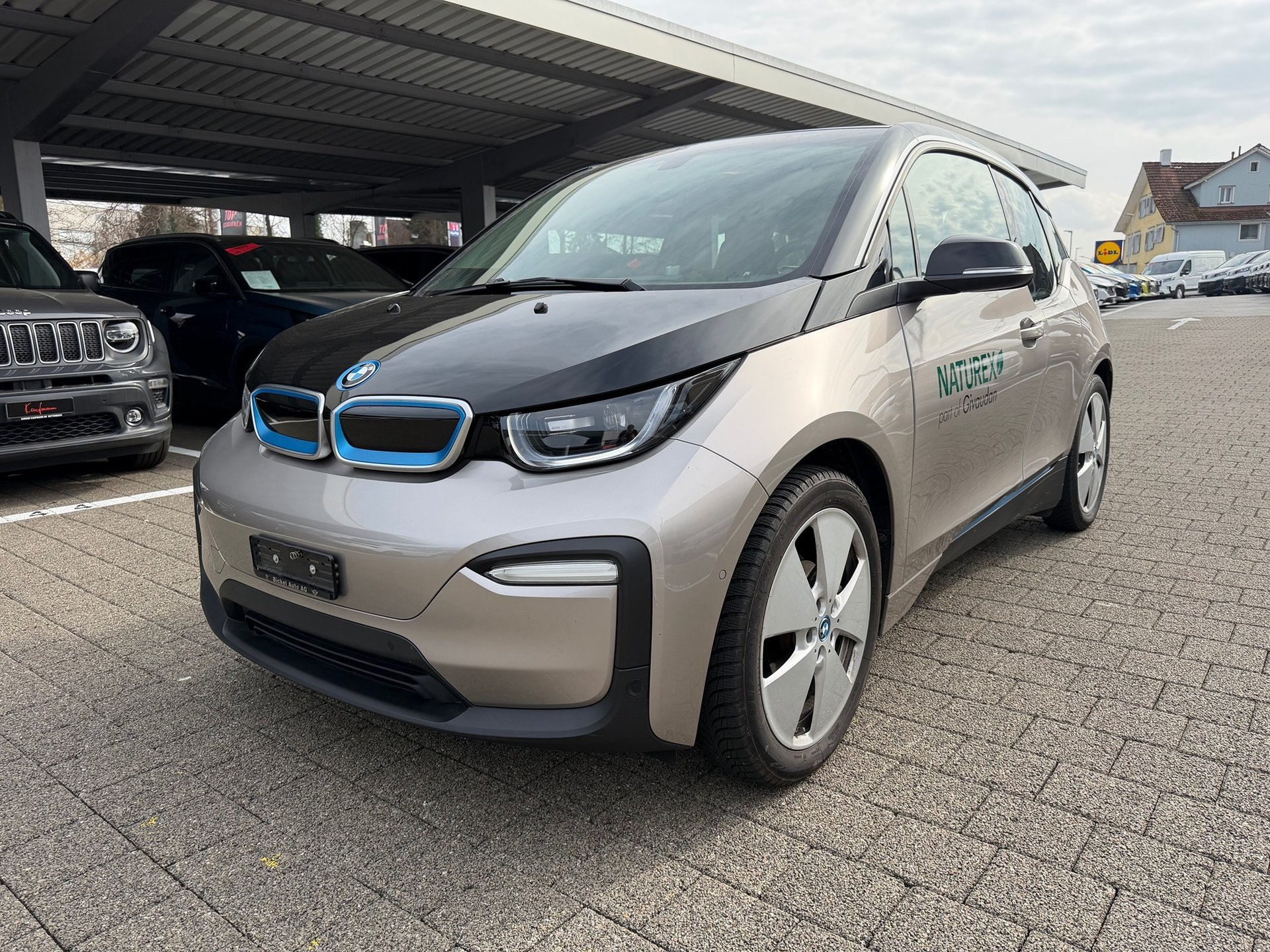 BMW i3