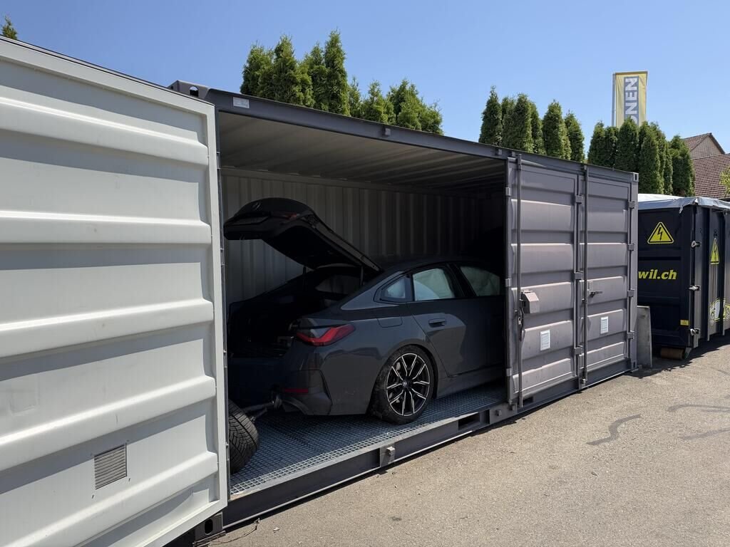 BMW i4 eDrive