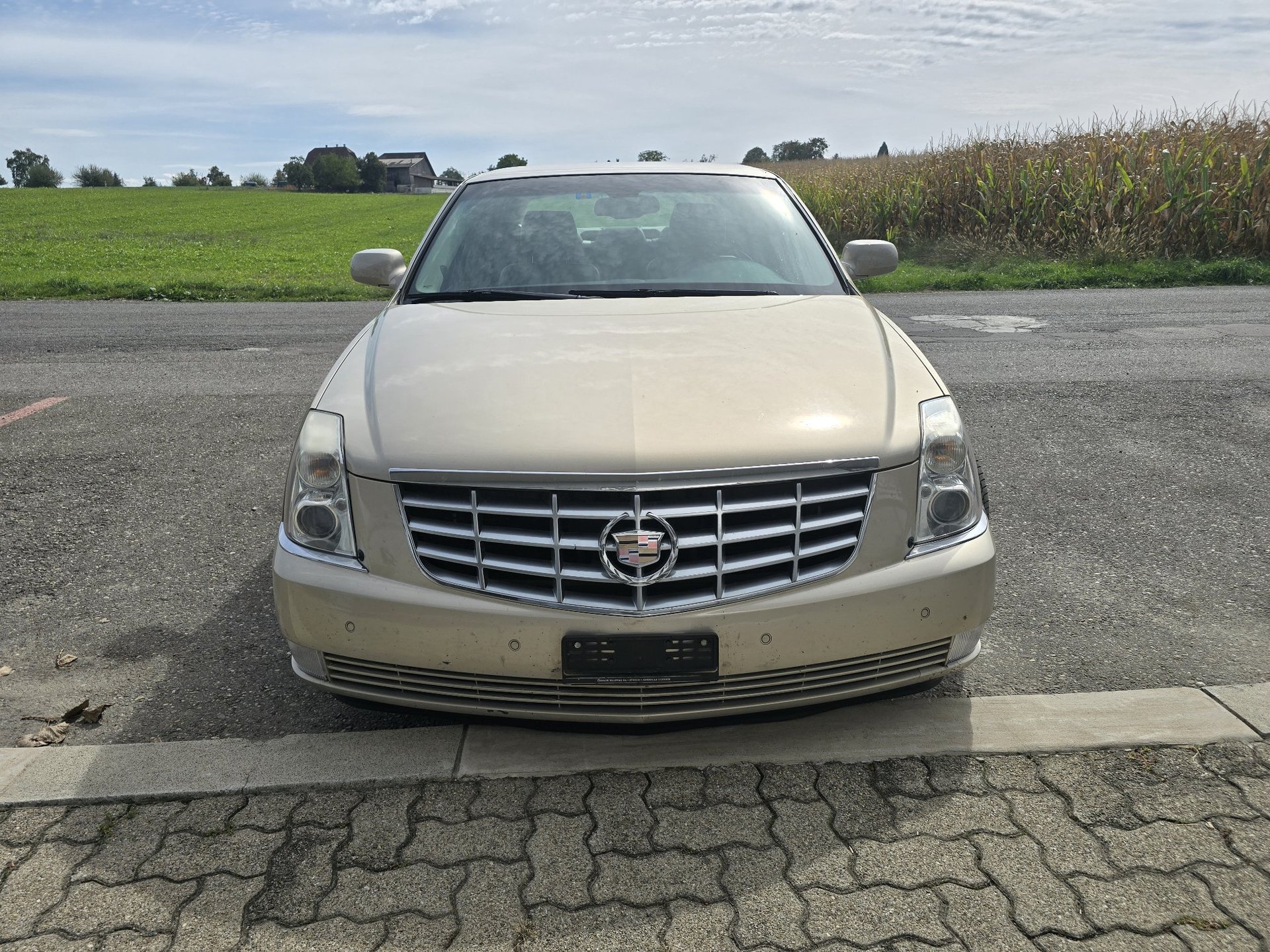CADILLAC DTS