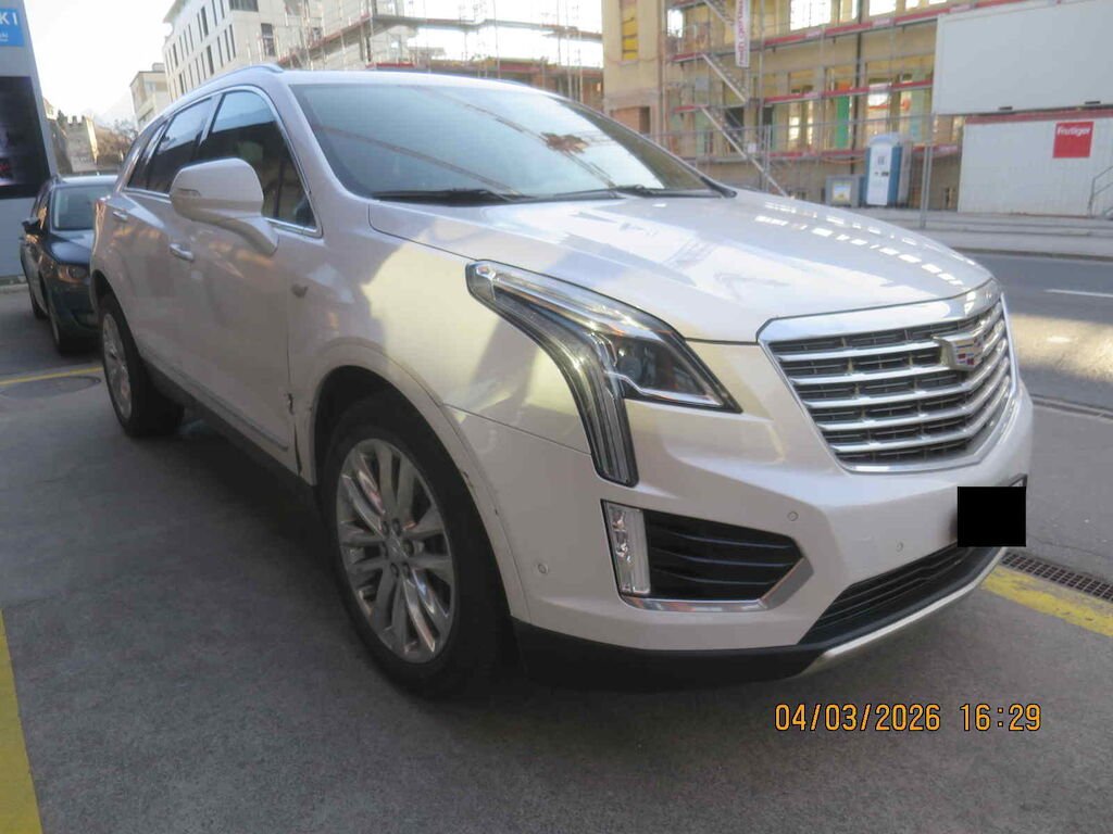 CADILLAC XT5 PLATINUM